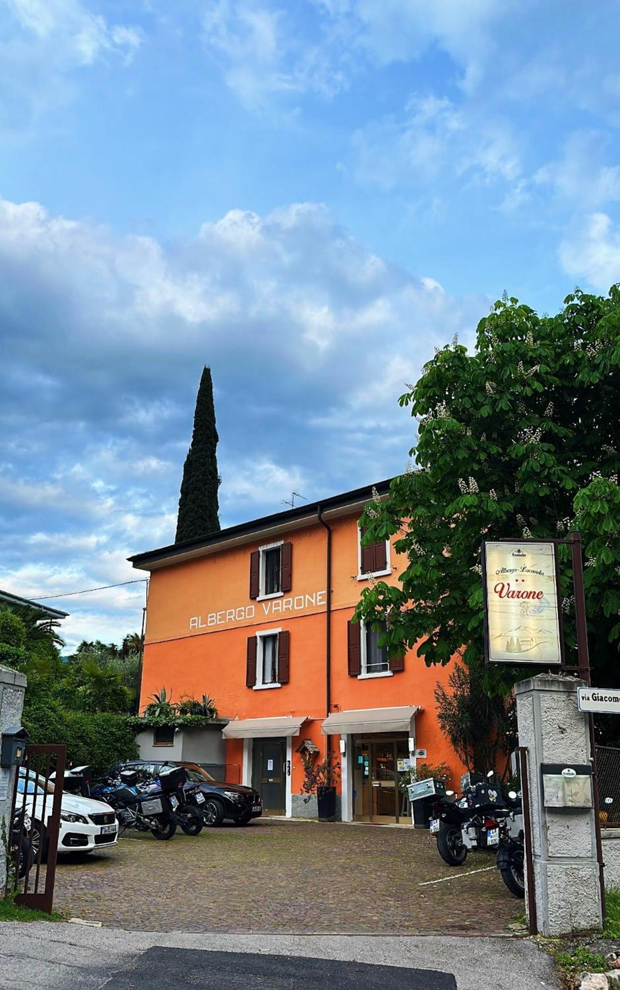 Albergo Varone Riva del Garda Esterno foto