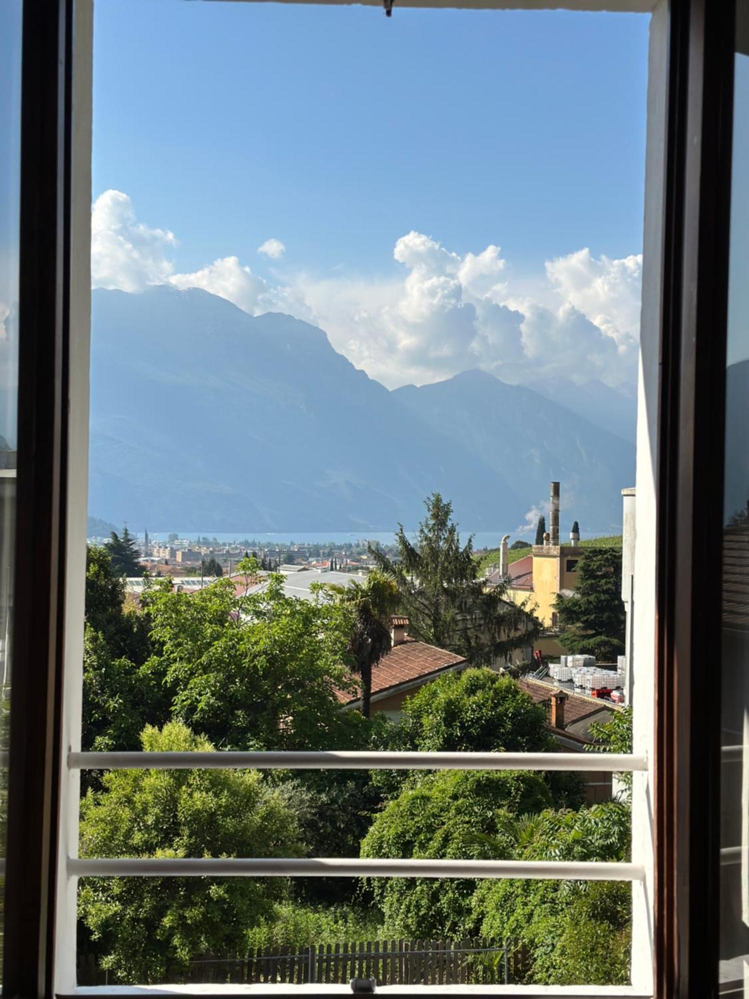 Albergo Varone Riva del Garda Esterno foto