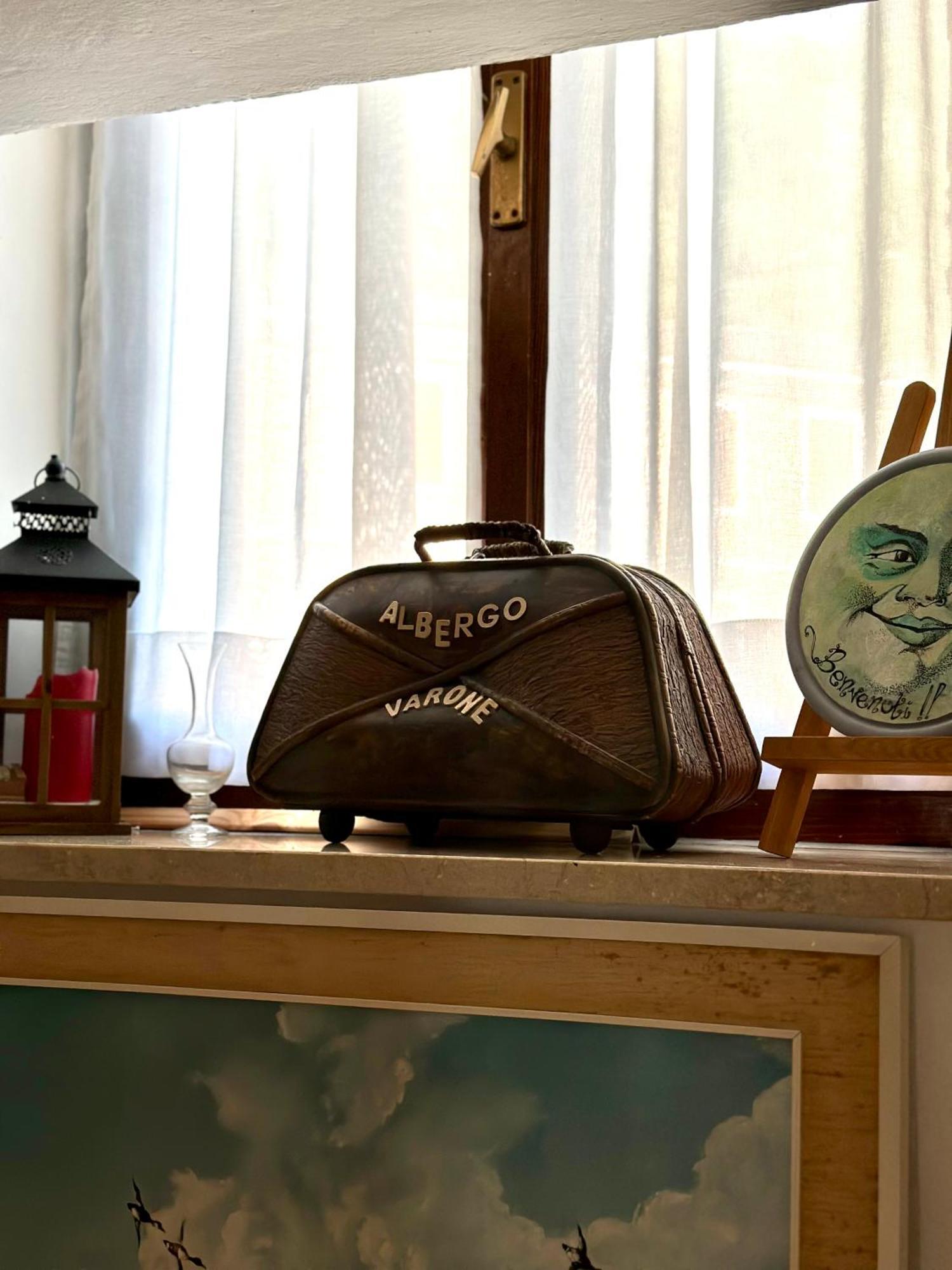 Albergo Varone Riva del Garda Esterno foto